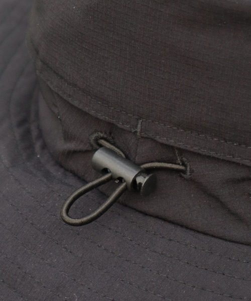 UNIVERSAL OVERALL(ユニバーサルオーバーオール)の「【UNIVERSAL OVERALL/ユニバーサルオーバーオール】UOロゴ刺繍 SHADAN アドベンチャーハット(ハット・メンズ・ベージュ/チャコール/カーキ/ブラック・FREE)」の11枚目の写真