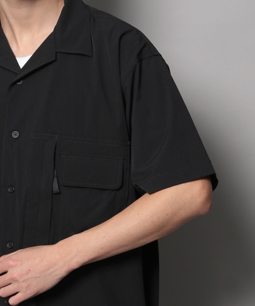 BAYFLOW（ベイフロー）の「【BUDDIES Dept.】ギミックシャツ[ストレッチ]（シャツ/ブラウス・メンズ・ブラック/ライトグレー・MEDIUM/LARGE）」の13枚目の写真