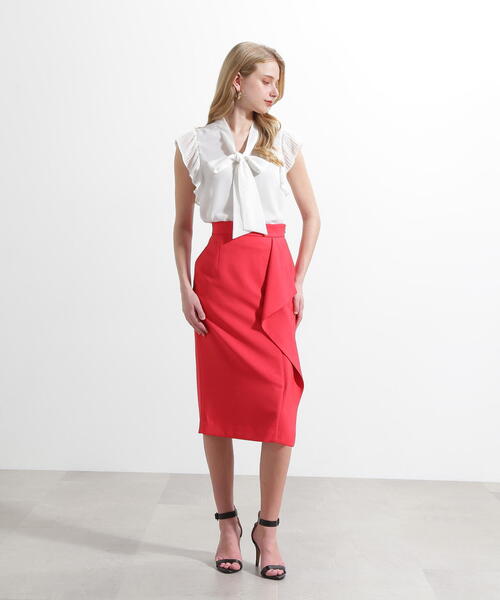 PINKY&DIANNE（ピンキーアンドダイアン）の「◆リネンライクラッフルスカート（スカート・レディース・ネイビー/レッド/ベージュ・36/38/40/34）」の5枚目の写真