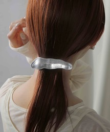 voov（ブーブ）の「ニュアンスモチーフ ボリュームバレッタ（バレッタ/ヘアクリップ）」