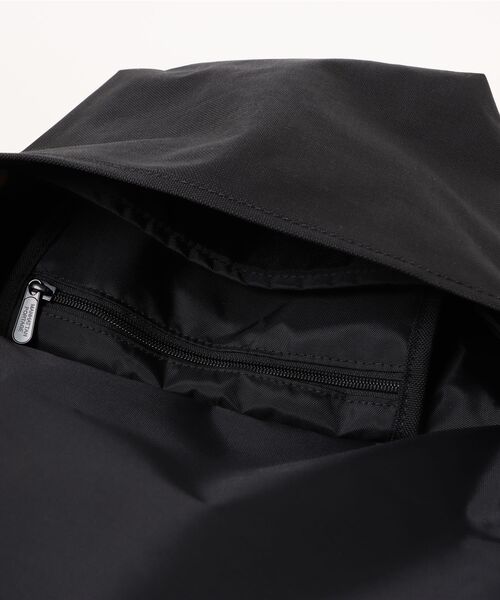Nylon Messenger Bag JR Back Pocket W/ Divider Magnet VEG
