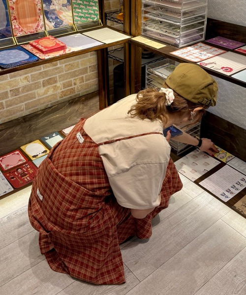 MIRROR STOKE（ミラーストーク）の「【ZOZO限定】CHECK CAMISOLE ONEPIECE（ワンピース・レディース・ネイビー/キャメル/レッド・MEDIUM）」の18枚目の写真