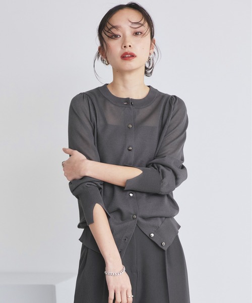 RUIRUE BOUTIQUE(ルイルエブティック)の「洗える ストレッチ | メタルボタン カラー パフ カーデ | レディース きれいめ 長袖 オフィスカジュアル 通勤服 サマーニット ニットトップス リブニット カーディガン(カーディガン/ボレロ・レディース・ライトブルー/ライトグリーン/ピンク/ブラック/チャコールグレー・M/L)」の3枚目の写真