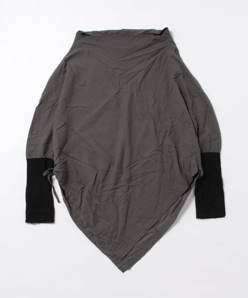 MARAI(マーライ)の「ドルマンシルエットポンチョ風カットソー(Tシャツ/カットソー・レディース・その他/ブラウン系/チョコ・FREE)」の4枚目の写真