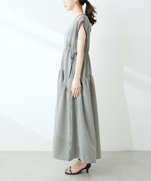 natural couture(ナチュラルクチュール)の「ドロストデザインチェック柄ワンピース(ワンピース・レディース・オフホワイト/グレー/ピンク/キャメル・FREE)」の10枚目の写真