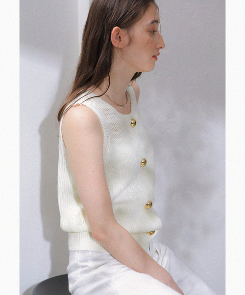 La TOTALITE（ラトータリテ）の「【洗える】ハイツイストニットベスト（ベスト・レディース・ホワイト/ネイビー・FREE）」の2枚目の写真