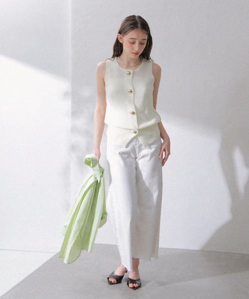 La TOTALITE（ラトータリテ）の「【洗える】ハイツイストニットベスト（ベスト・レディース・ホワイト/ネイビー・FREE）」の3枚目の写真