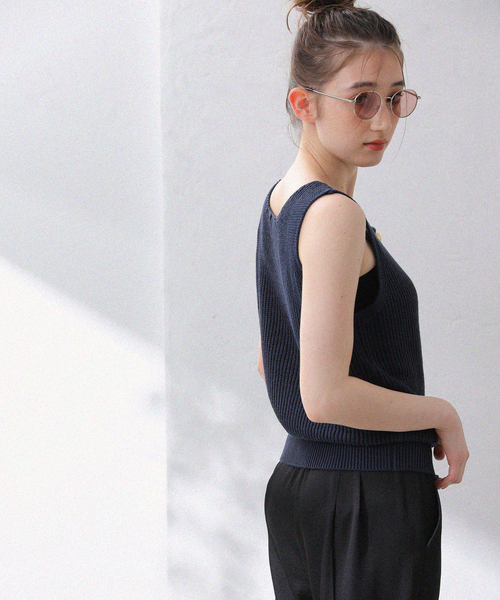 La TOTALITE（ラトータリテ）の「【洗える】ハイツイストニットベスト（ベスト・レディース・ホワイト/ネイビー・FREE）」の18枚目の写真