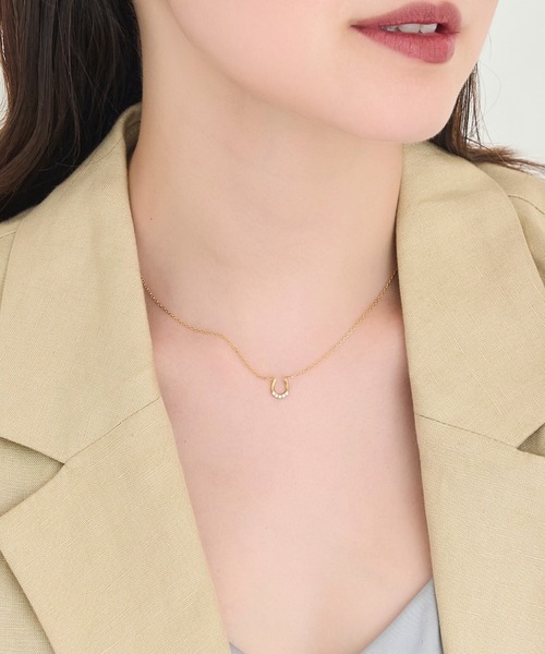 Phoebe（フィービィー）の「【金属アレルギー対応】リッチラインホースシューネックレス/馬蹄/全長:40cm+5cm/サージカルステンレス（ネックレス・レディース・イエローゴールド/シルバー・FREE）」の16枚目の写真