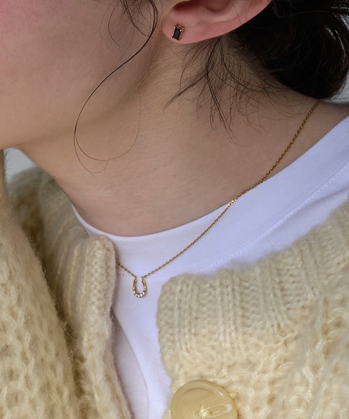 Phoebe（フィービィー）の「【金属アレルギー対応】リッチラインホースシューネックレス/馬蹄/全長:40cm+5cm/サージカルステンレス（ネックレス・レディース・イエローゴールド/シルバー・FREE）」の22枚目の写真