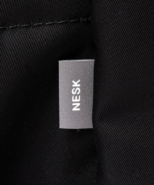 NESK（ネスク）の「【NESK/ネスク】スクエアショルダーバッグ NS-004（ショルダーバッグ・メンズ・ブラック系その他/ブラック・FREE）」の4枚目の写真