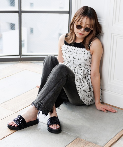 attagirl(アタガール)の「スパンコールミュールサンダル(サンダル・レディース・シルバー/ブラック・M/L/LL/S)」の10枚目の写真
