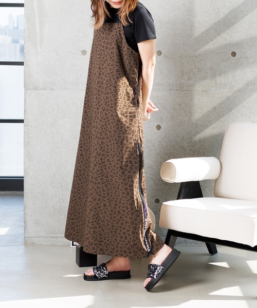 attagirl(アタガール)の「スパンコールミュールサンダル(サンダル・レディース・シルバー/ブラック・M/L/LL/S)」の15枚目の写真