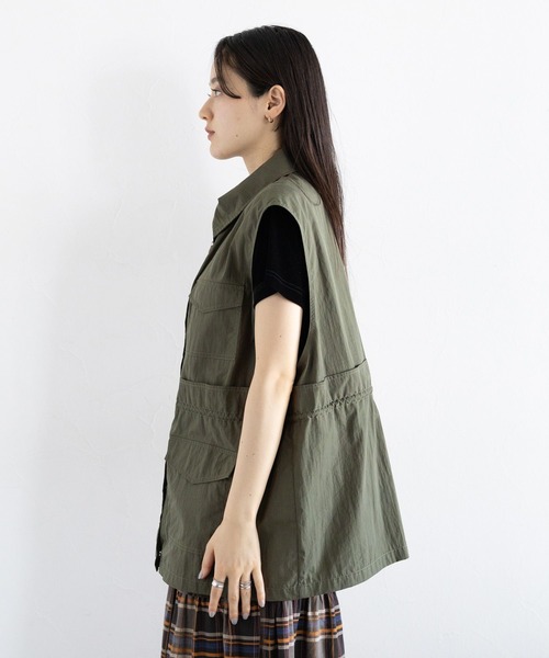 RAGEBLUE（レイジブルー）の「ウエストフリルミリタリーベスト（ベスト・レディース・ホワイト/カーキ・FREE）」の16枚目の写真