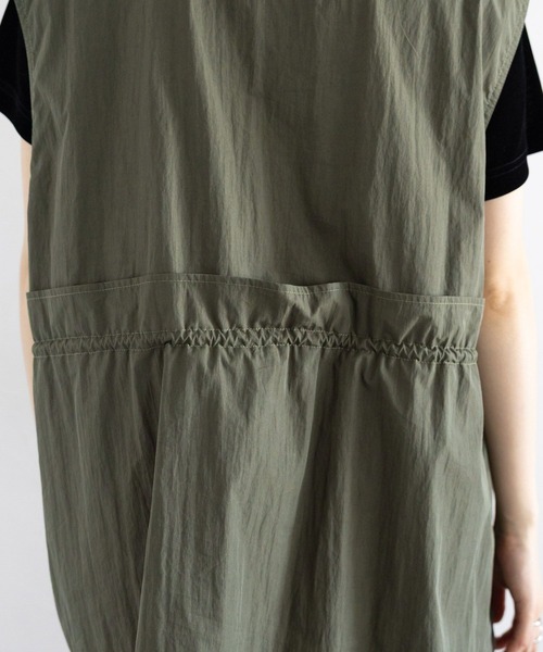 RAGEBLUE（レイジブルー）の「ウエストフリルミリタリーベスト（ベスト・レディース・ホワイト/カーキ・FREE）」の20枚目の写真