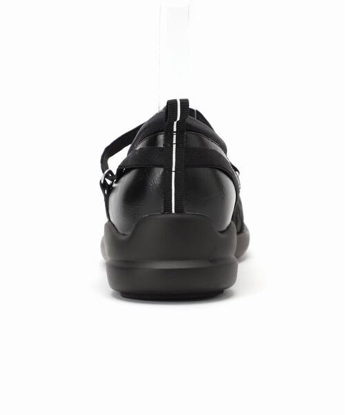 LE TALON（ルタロン）の「《追加2》Lエラスティックスニーカー（スニーカー・レディース・アイボリー/ブラック×ブラック・22cm/22.5cm/23cm/23.5cm/24cm/24.5cm/25cm）」の13枚目の写真