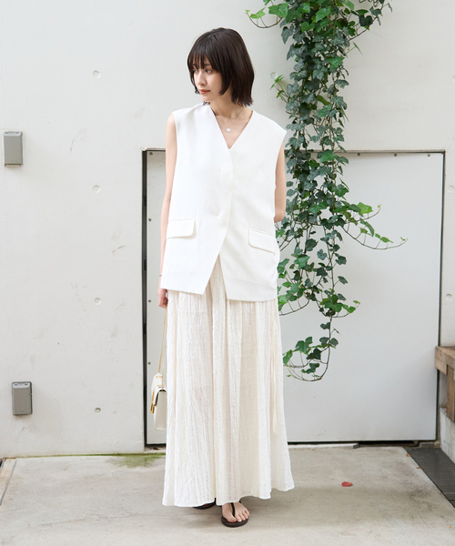 Rouge vif(ルージュヴィフ)の「ボリュームギャザーサイドスリットロングスカート(スカート・レディース・ネイビー/オフホワイト・36/38)」の15枚目の写真