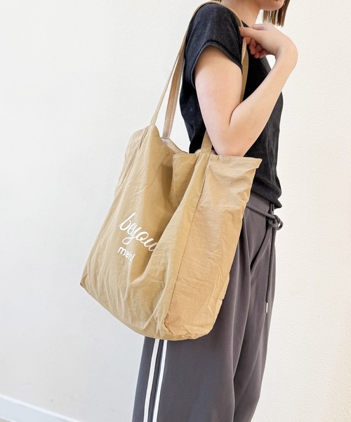 NOLITA LABORATORY(ノリータラボラトリー)の「【 NOLITA / ノリータ 】 リバーシブル タイプ ショルダー トートバッグ ボーダー ショルダーバッグ(ショルダーバッグ・レディース・ネイビー/ブラック/ベージュ/グリーン・FREE)」の15枚目の写真