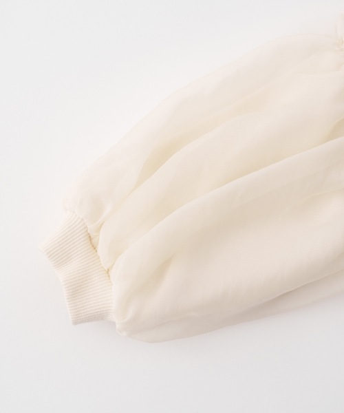 PUPPAPUPO（プッパプーポ）の「袖シアーボリューム スウェット トレーナー（スウェット・キッズ・ピンク/ブルー/アイボリー・80/90/100/110/120/130）」の6枚目の写真