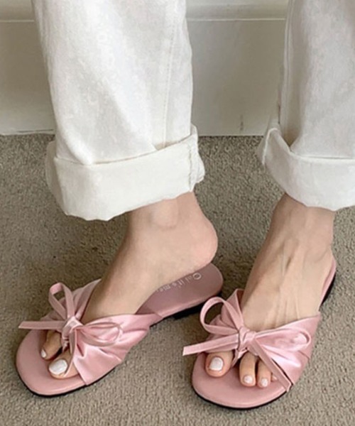 mebole(メボレ)の「ribbon オープントゥフラットサンダル(サンダル・レディース・ピンク/ブラック/アイボリー・SMALL/MEDIUM/LARGE)」の14枚目の写真