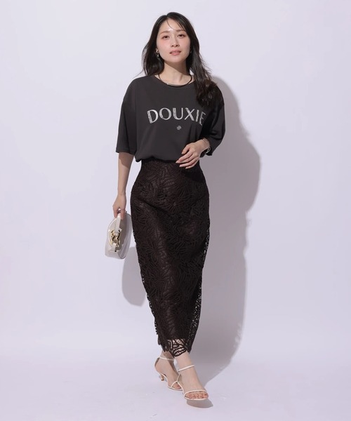 新品タグ付　Apuweiser-riche  ビジュー半袖Tシャツ Apuweiser-riche（アプワイザーリッシェ）の「リボンビジュー