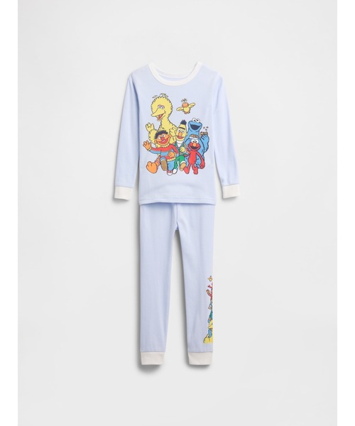 GAP(ギャップ)の「babyGap × セサミストリート オーガニックコットン100% パジャマセット(ルームウェア/パジャマ・キッズ・ブルー・90cm/95cm/100cm/105cm/110cm/80cm)」の1枚目の写真