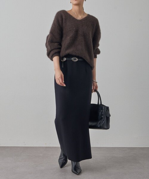 新品未使用タグ付きLOUNGDRESS FURカシミヤVニット　ブラック セール】FURカシミヤVニット（ニット/セーター）｜LOUNGEDRESS