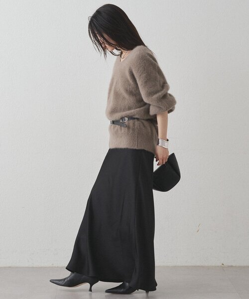 新品未使用 loungedress FURカシミアVニット ホワイト LOUNGEDRESS（ラウンジドレス）の「FURカシミヤVニット（ニット