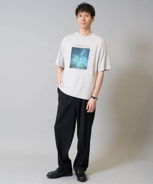 a.v.v(アーヴェヴェ)の「【接触冷感】フォトグラファーコラボワイドシルエットカットソー HIDEYUKI SUTO(Tシャツ/カットソー・メンズ・ライトグレー/ブラック・50/48/46)」の8枚目の写真
