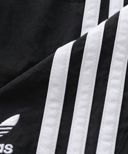 Spick & Span（スピックアンドスパン）の「adidas / アディダス SPRINTER SHORTS（その他パンツ・レディース・ブラック/ネイビー・SMALL）」の22枚目の写真