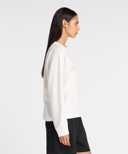 NEW BALANCE（ニューバランス）の「リラックスロングスリーブTシャツ（Tシャツ/カットソー・レディース・オフホワイト/ベビーピンク/ダークグレー・SMALL/MEDIUM/LARGE/X-LARGE）」の5枚目の写真