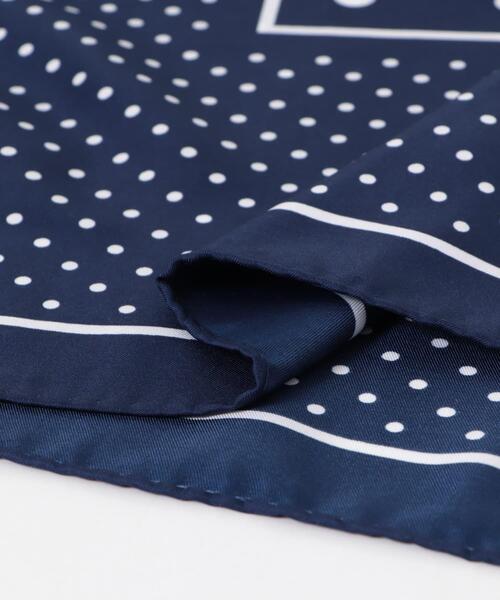 URBAN RESEARCH DOORS(アーバンリサーチドアーズ)の「大判ドットスカーフ(バンダナ/スカーフ・レディース・ネイビー/ブラウン・ONE)」の7枚目の写真