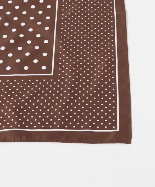 URBAN RESEARCH DOORS(アーバンリサーチドアーズ)の「大判ドットスカーフ(バンダナ/スカーフ・レディース・ネイビー/ブラウン・ONE)」の14枚目の写真