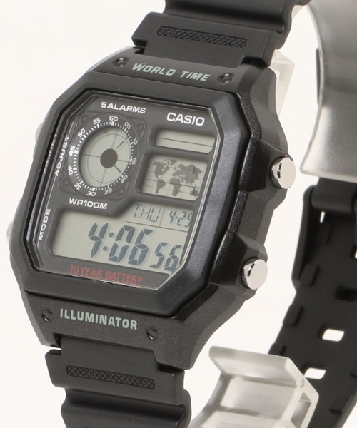 CASIO（カシオ）の「CASIO カシオ スタンダード デジタルウォッチ ラバーベルト 100M防水 腕時計 クォーツ ラバーベルト /// AEシリーズ（アナログ腕時計・メンズ・ブラック×シルバー/ブラック×ゴールド・FREE）」の2枚目の写真
