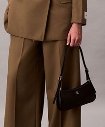 Calvin Klein（カルバン・クライン）の「CKモノグラム スモールショルダーバッグ（ショルダーバッグ）」