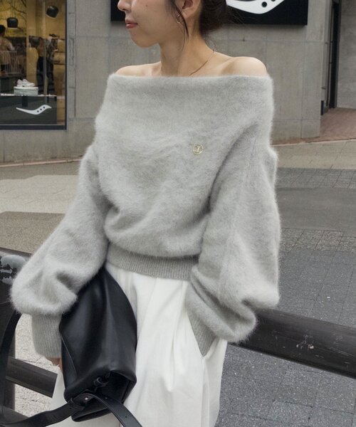 CAPRICIEUX LE'MAGE（カプリシューレマージュ）の「FOXカシミア