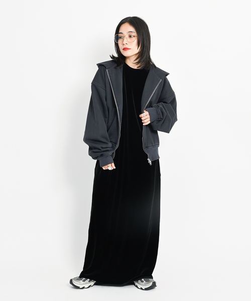 CITYSHOP(シティーショップ)の「VELVET U/N DRESS:ワンピース(ワンピース・レディース・ベージュ/ネイビー・38/36)」の8枚目の写真