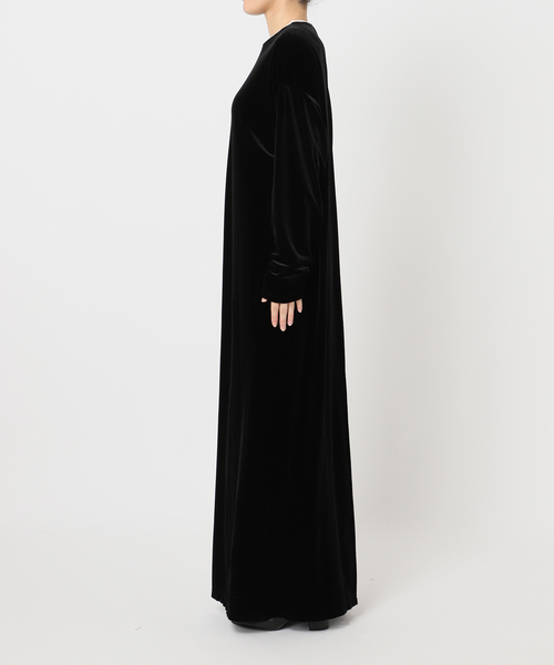 CITYSHOP(シティーショップ)の「VELVET U/N DRESS:ワンピース(ワンピース・レディース・ベージュ/ネイビー・38/36)」の11枚目の写真