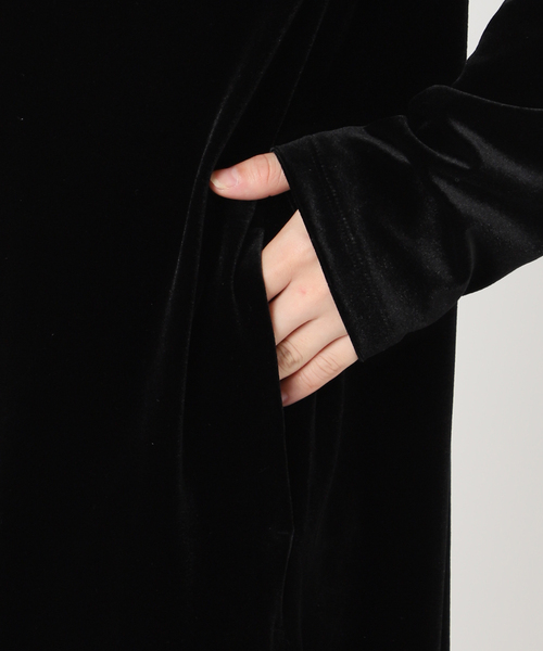 CITYSHOP(シティーショップ)の「VELVET U/N DRESS:ワンピース(ワンピース・レディース・ベージュ/ネイビー・38/36)」の15枚目の写真