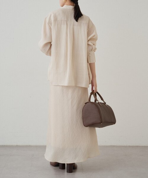 LOUNGEDRESS(ラウンジドレス)の「とろみフレアスカート(スカート・レディース・アイボリー/ブラック/ブラウン・SMALL/MEDIUM)」の17枚目の写真