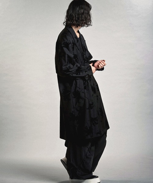 NO ID.(ノーアイディ)の「【NO ID.】Double-Breasted Big Long Coat / ダブル ブレスト ビッグ ロング コート(トレンチコート・メンズ・ブラック/その他5/グレー・ONE SIZE)」の6枚目の写真
