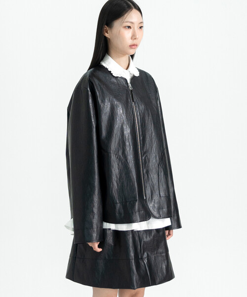 Bshop（ビショップ）の「eunoia | フェイクレザー ジャケット WOMEN（ノーカラージャケット・レディース・ブラック・ONE）」の13枚目の写真