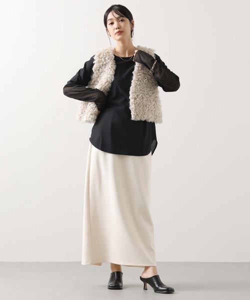 CLOCHE（クロシェ）の「袖シアー裾ラウンドT（Tシャツ/カットソー・レディース・オフホワイト/ブラック・FREE）」の19枚目の写真