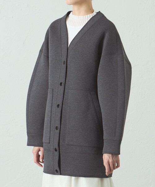 CAST:（キャストコロン）の「【イージーケア/着回し抜群】ダンボールミドルブルゾン（カーディガン/ボレロ・レディース・グレー系その他2/オフホワイト・M）」の8枚目の写真