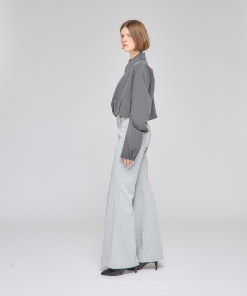 Nora Lily elle(ノラリリーエル)の「【Nora Lily】「elle」Tuck Egg Silhouette Blouson(ブルゾン・レディース・ネイビー/グレー/ブラック・FREE)」の11枚目の写真
