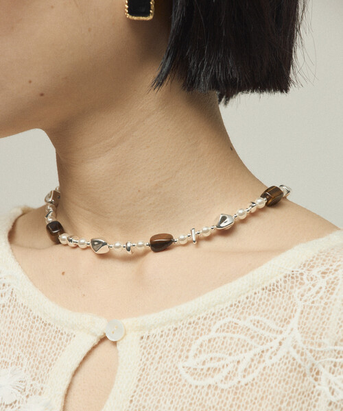 Firsthand(ファーストハンド)の「Firsthand/ファーストハンド ランダム ビーズネックレス(ネックレス・レディース・シルバー・ONE SIZE)」の1枚目の写真