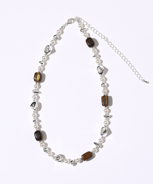 Firsthand(ファーストハンド)の「Firsthand/ファーストハンド ランダム ビーズネックレス(ネックレス・レディース・シルバー・ONE SIZE)」の2枚目の写真