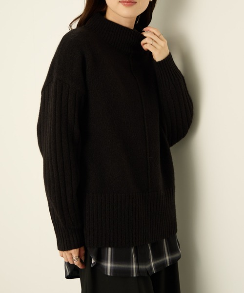 NAVY(ネイビー)の「nAvy もちりハイネックニット(ニット/セーター・レディース・ベージュ/ブルー/オレンジ/ライトグリーン/ブラック・L/M)」の2枚目の写真