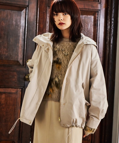 mysty woman（ミスティウーマン）の「ツイルマウンテンパーカー 582488（マウンテンパーカー・レディース・ネイビー/ベージュ/ブラウン・FREE）」の2枚目の写真