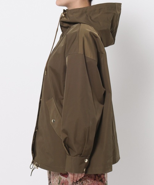 mysty woman（ミスティウーマン）の「ツイルマウンテンパーカー 582488（マウンテンパーカー・レディース・ネイビー/ベージュ/ブラウン・FREE）」の21枚目の写真